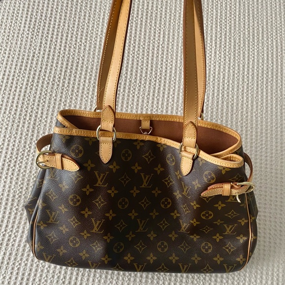 Authentic Louis Vuitton Batignolles Horizontal Bag - Picture 2 of 10
